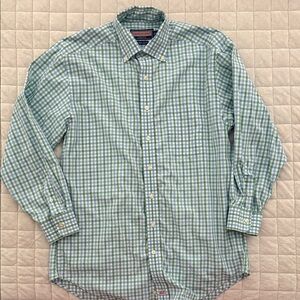Like new Vineyard Vines Blue Green and White Checkered Men's button down Shirt